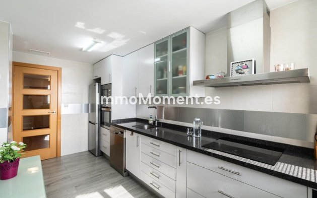 Wiederverkauf - Wohnung - Benalmadena - Benalmadena Centro