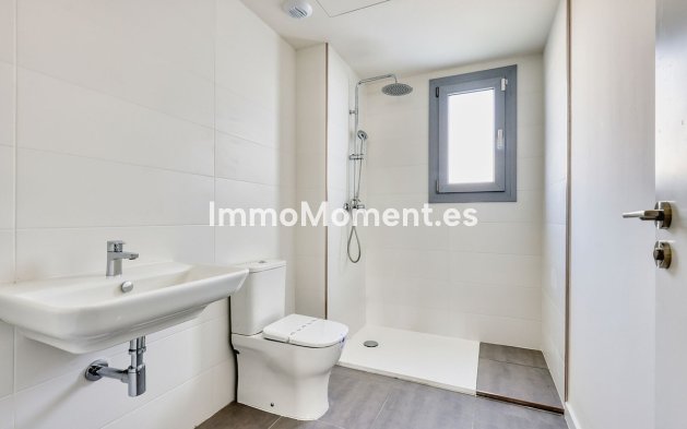Resale - Apartment - Estepona - Valle Romano
