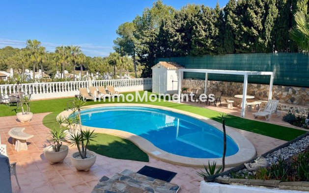 Bestaande woning - Villa - Orihuela - Villamartin