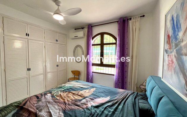 Bestaande woning - Villa - Orihuela - Villamartin