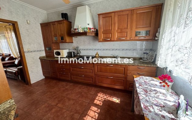 Wiederverkauf - Villa - Orihuela - La Zenia