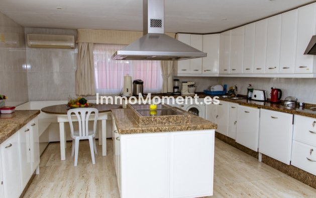 Revente - Villa - Estepona  - Estepona Centro