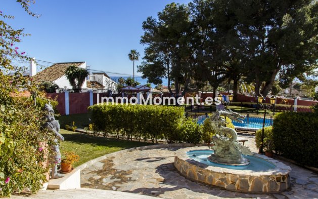 Revente - Villa - Estepona  - Estepona Centro