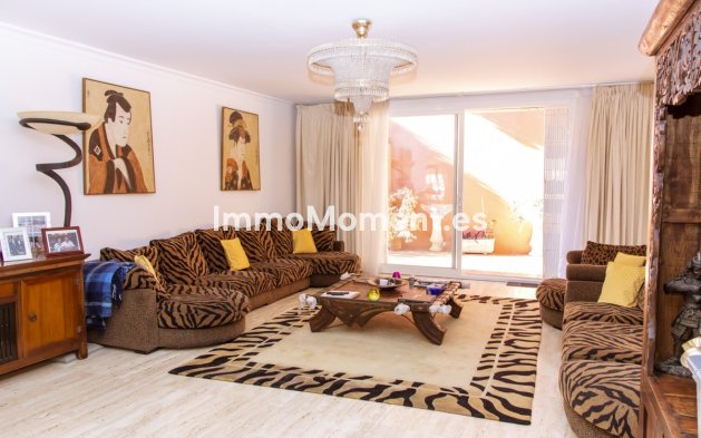 Revente - Villa - Estepona  - Estepona Centro