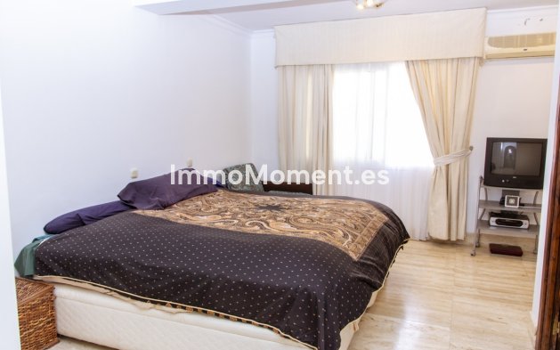 Revente - Villa - Estepona  - Estepona Centro