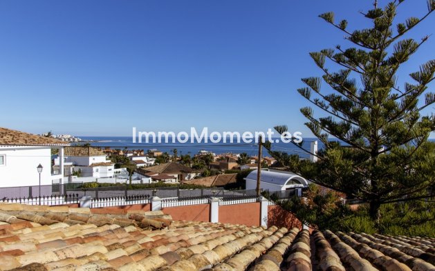 Revente - Villa - Estepona  - Estepona Centro
