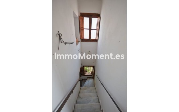 Reventa - Villa - Marbella - Marbella Centro