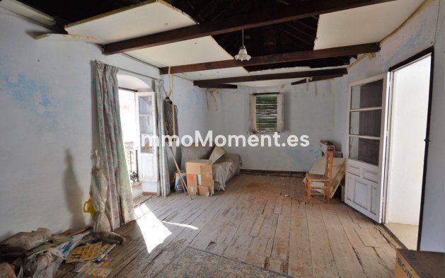 Reventa - Villa - Marbella - Marbella Centro