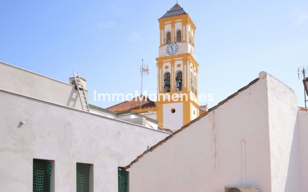 Reventa - Villa - Marbella - Marbella Centro