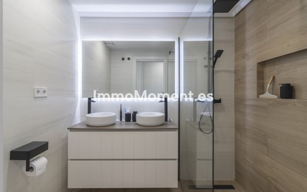 Wiederverkauf - Wohnung - Estepona  - Selwo