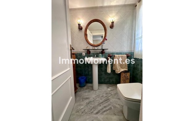 Revente - Maison mitoyenne - Estepona  - Estepona Centro