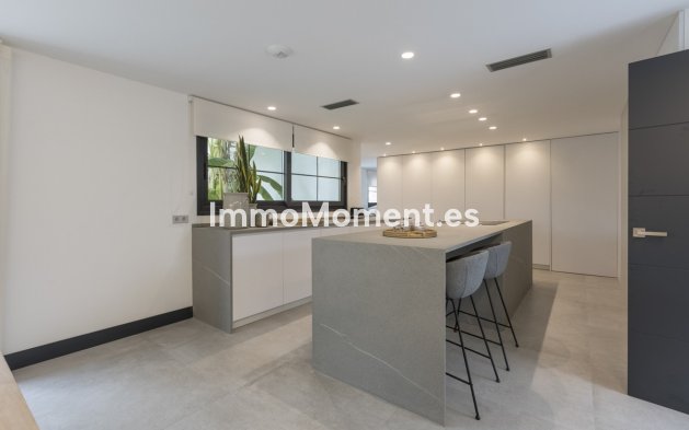 Revente - Villa - Marbella - Marbella Centro
