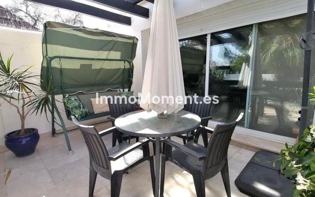 Resale - Apartment - Marbella - Río Real