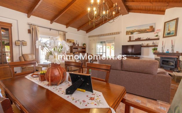 Resale - Country house - Mijas - Entrerrios