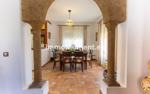 Resale - Country house - Mijas - Entrerrios
