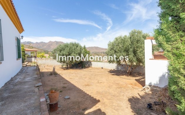 Resale - Country house - Mijas - Entrerrios