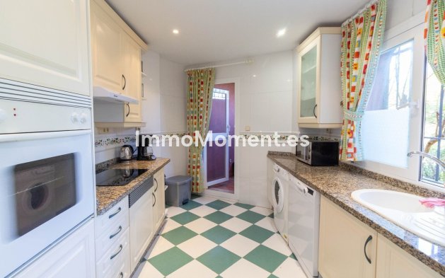 Wiederverkauf - Wohnung - Marbella - Elviria