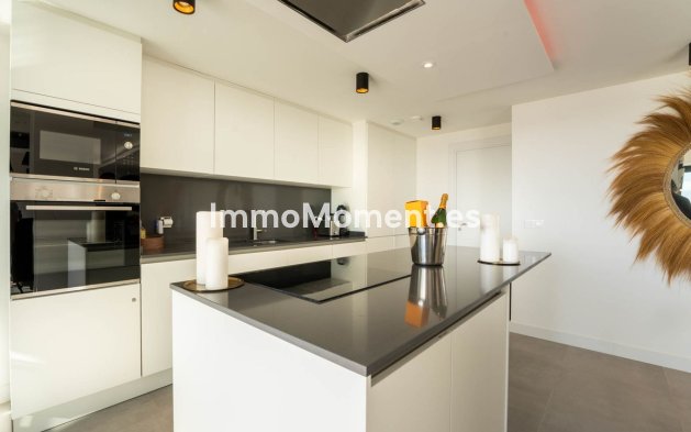 Wiederverkauf - Wohnung - Estepona  - Estepona Centro