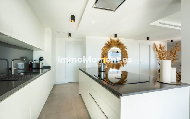 Wiederverkauf - Wohnung - Estepona  - Estepona Centro