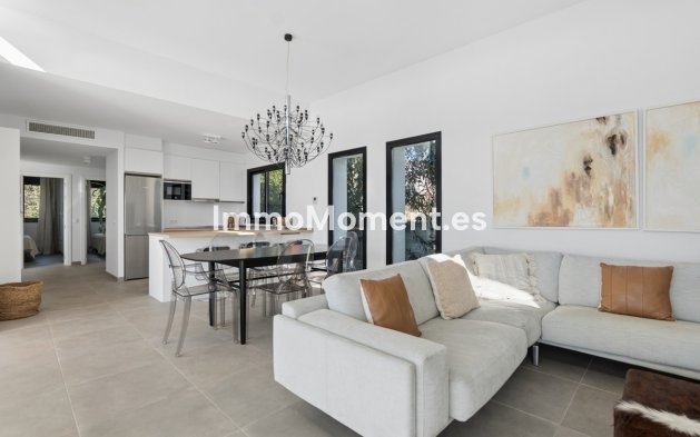 Wiederverkauf - Villa - Estepona  - Valle Romano