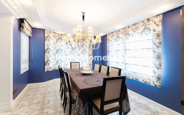 Revente - Villa - Marbella - Hacienda Las Chapas