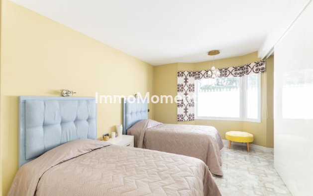 Revente - Villa - Marbella - Hacienda Las Chapas