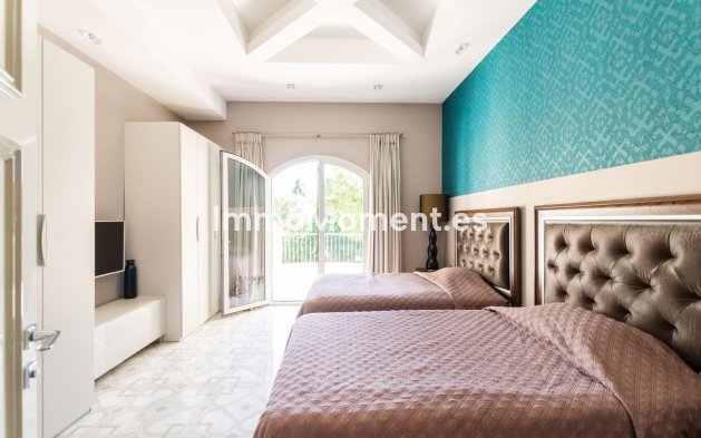 Revente - Villa - Marbella - Hacienda Las Chapas