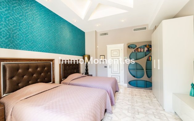 Revente - Villa - Marbella - Hacienda Las Chapas