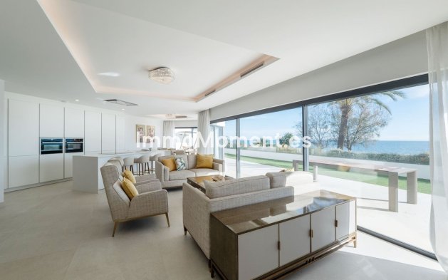 Wiederverkauf - Reihenhaus - Estepona  - Estepona Centro