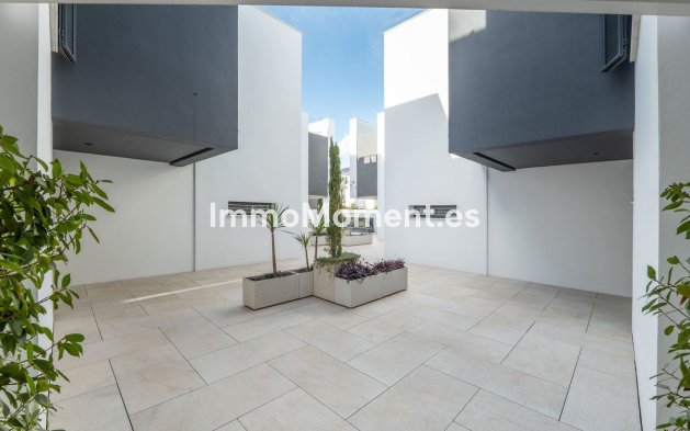 Wiederverkauf - Reihenhaus - Estepona  - Estepona Centro