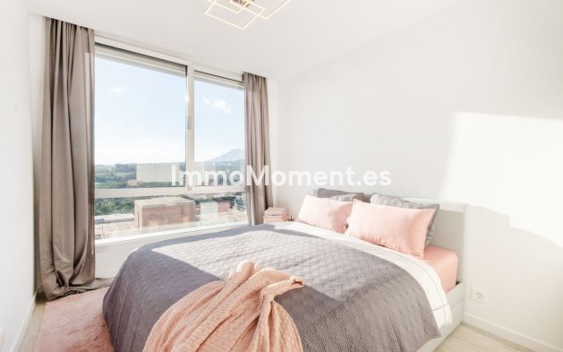 Bestaande woning - Geschakelde woning - Estepona  - New Golden Mile