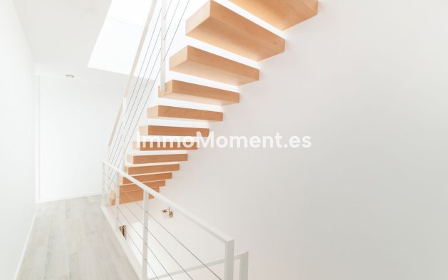 Bestaande woning - Geschakelde woning - Estepona  - New Golden Mile