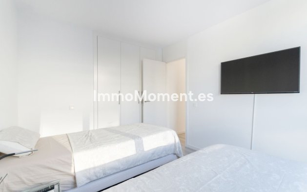 Bestaande woning - Geschakelde woning - Estepona  - New Golden Mile