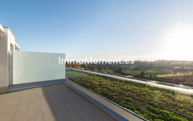 Bestaande woning - Geschakelde woning - Estepona  - New Golden Mile