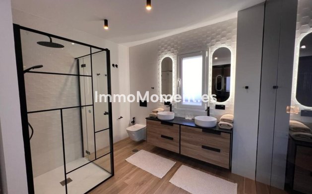 Wiederverkauf - Wohnung - Estepona  - New Golden Mile