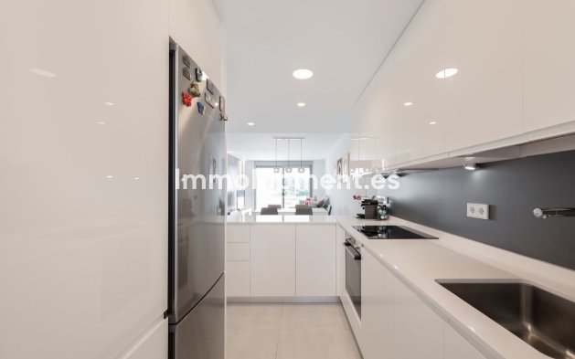 Wiederverkauf - Wohnung - Estepona  - Estepona Centro