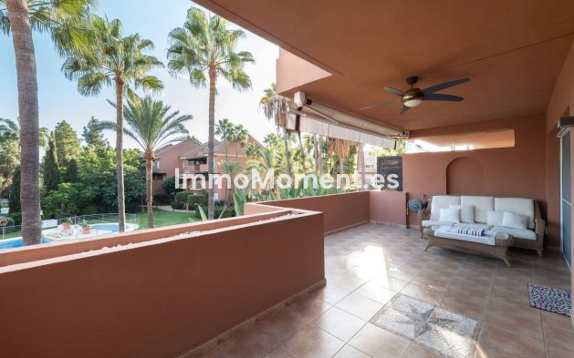 Wiederverkauf - Wohnung - Marbella - Puerto Banús