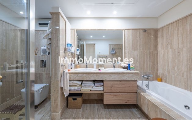 Wiederverkauf - Wohnung - Marbella - Los Monteros