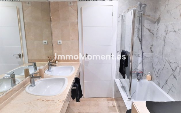 Wiederverkauf - Wohnung - Marbella - Puerto Banús