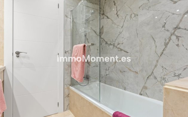 Wiederverkauf - Wohnung - Marbella - Puerto Banús