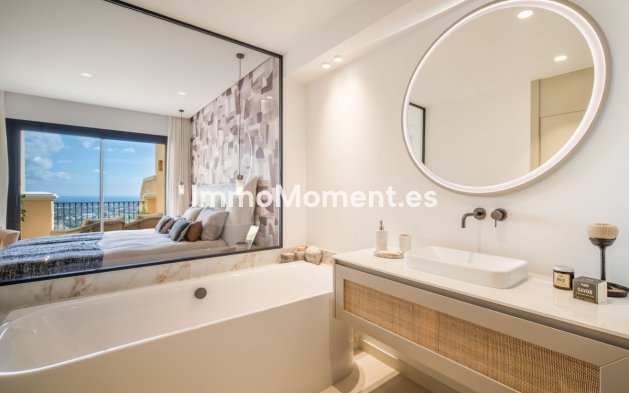 Reventa - Apartamento - Benahavís - Benahavís Centro