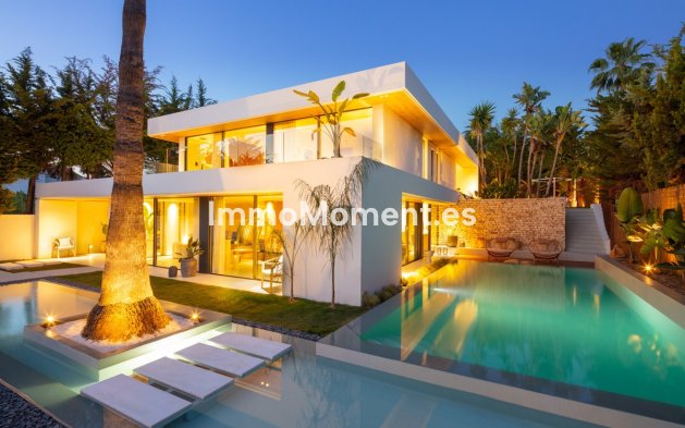 Reventa - Villa - Marbella - Nueva Andalucía