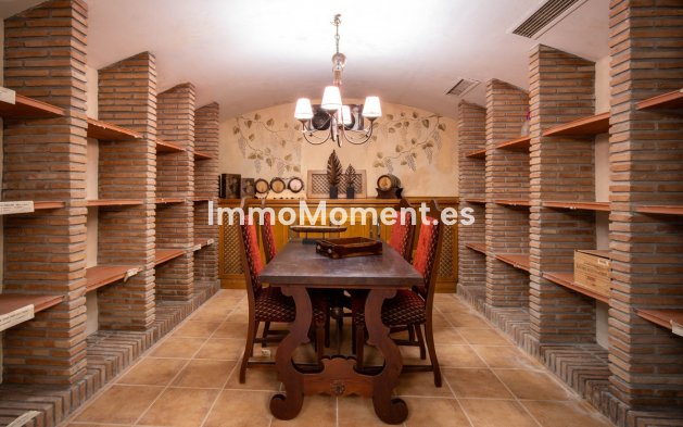 Wiederverkauf - Villa - Marbella - The Golden Mile