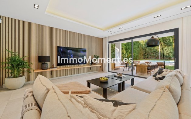 Wiederverkauf - Villa - Marbella - Nueva Andalucía