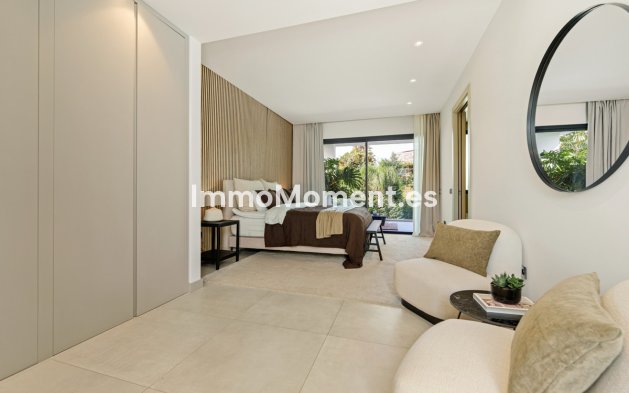 Wiederverkauf - Villa - Marbella - Nueva Andalucía