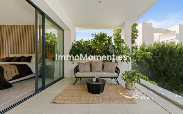 Wiederverkauf - Villa - Marbella - Nueva Andalucía