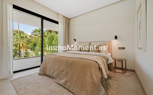 Wiederverkauf - Villa - Marbella - Nueva Andalucía