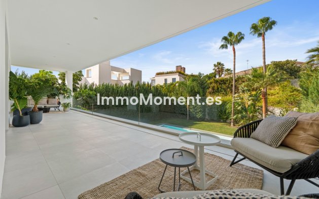 Wiederverkauf - Villa - Marbella - Nueva Andalucía