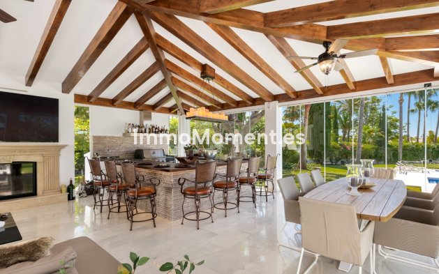 Wiederverkauf - Villa - Marbella - Nueva Andalucía