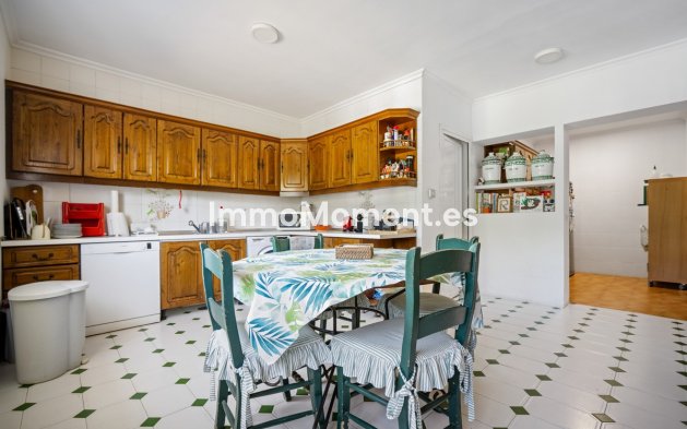 Revente - Villa - Marbella - Marbella Centro